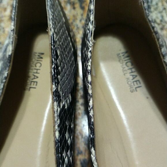Vintage Snake Print Leather Pointed Toe Flats Michael Kors Size 9.5M - Picture 9 of 13